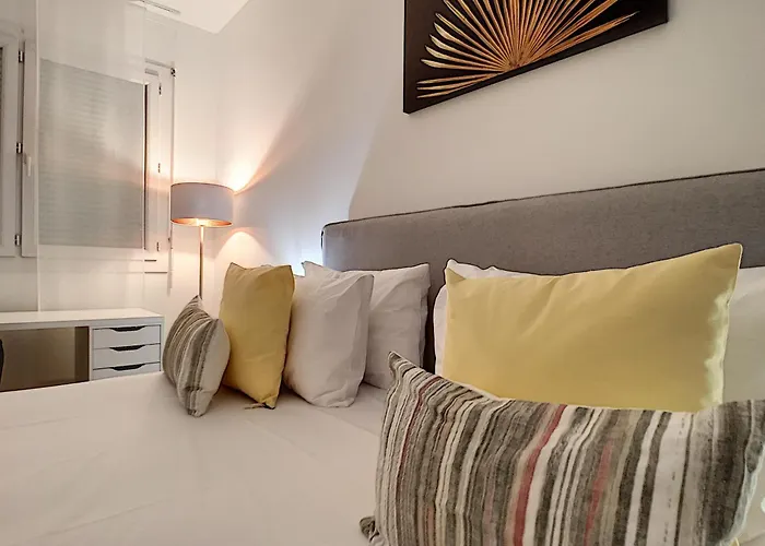 Apartment Nestor&jeeves - Beethoven - Residential Area -